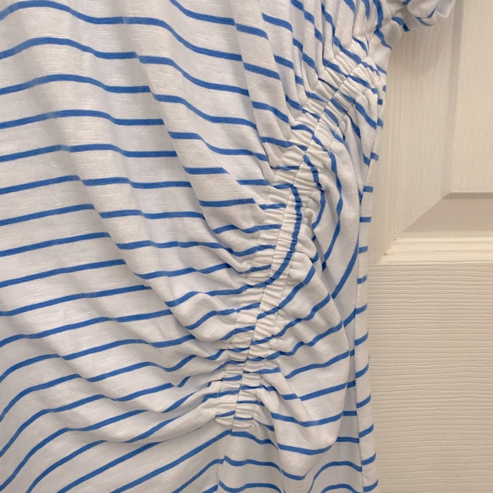 Universal Thread Crewneck Side Ruched Striped Tee Shirt
Dress - Picture 5 of 9